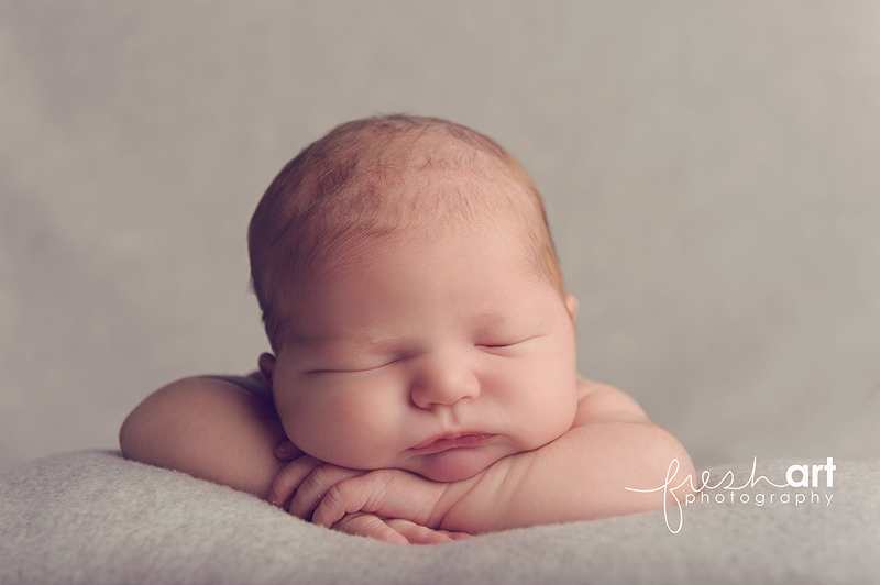 Hannah | St. Louis Newborn Photography | Fresh Art Photography