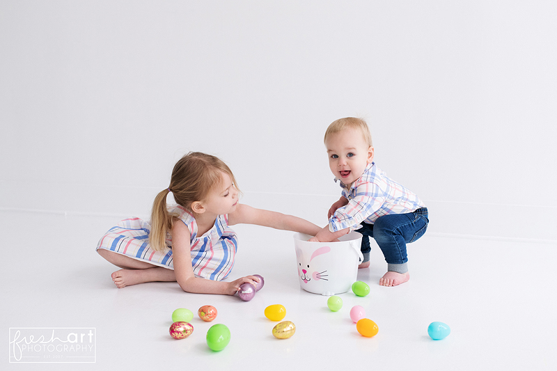 Ways to capture your children for Easter | St. Louis Family Photographer